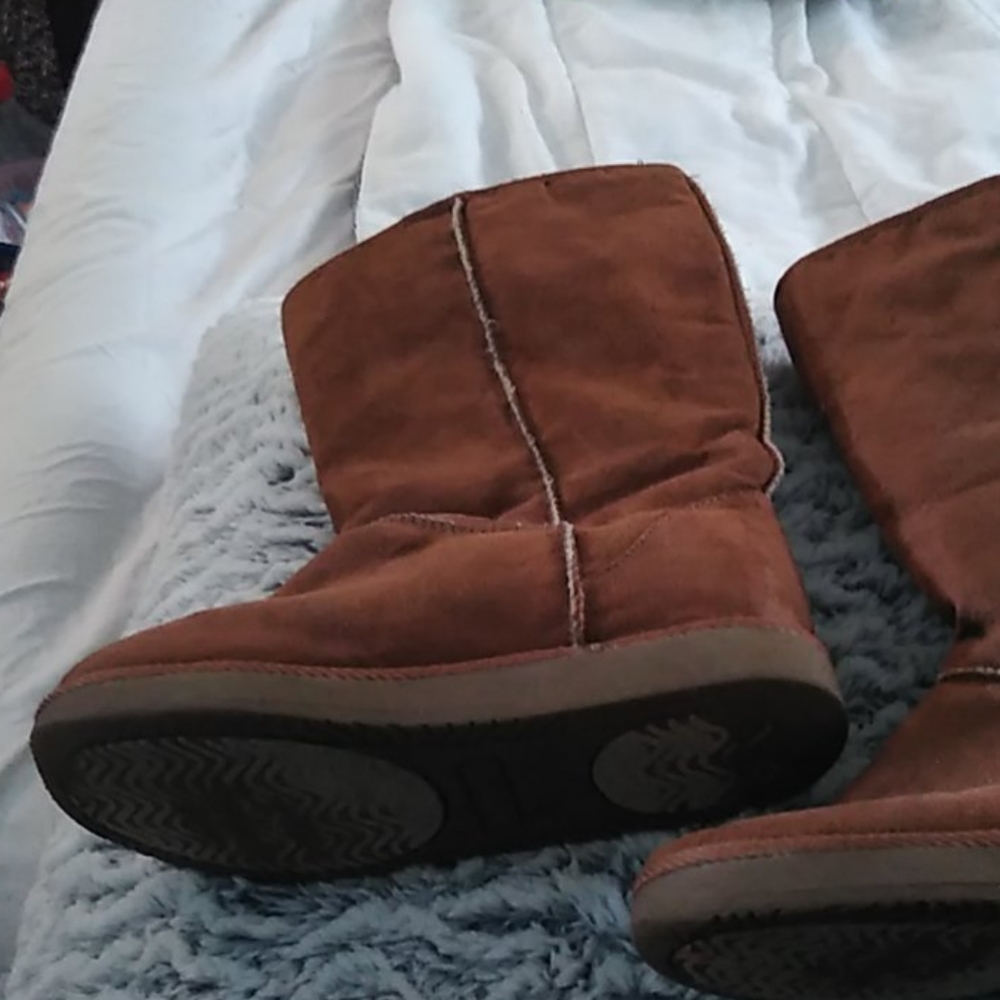 Winter boots